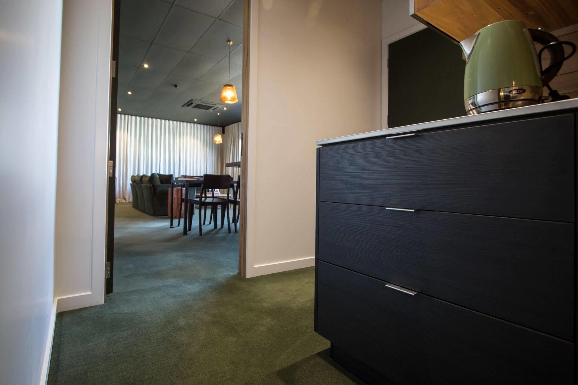The Cinema Suites Te Anau Zewnętrze zdjęcie